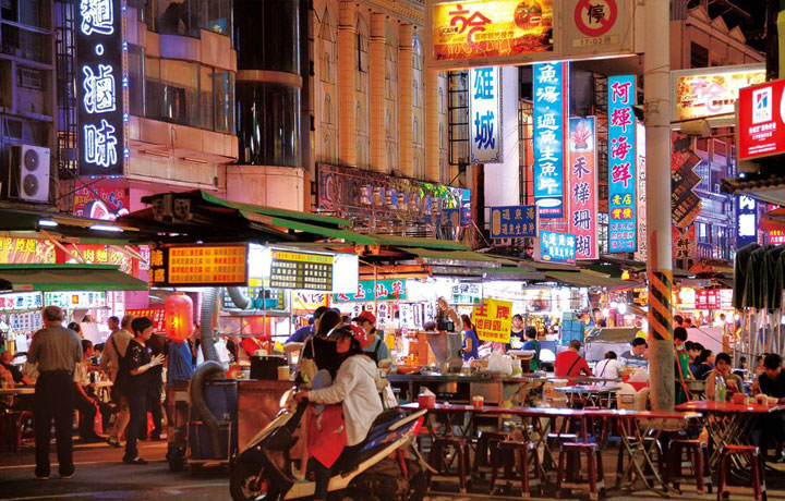 LẠC VÀO CHỢ ĐÊM LIUHE (CAO HÙNG) – THIÊN ĐƯỜNG HẢI SẢN TƯƠI SỐNG