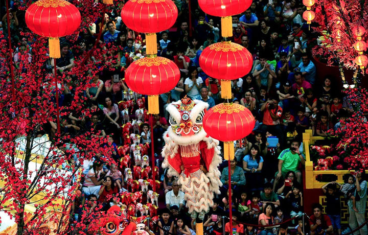 VI VU CHÂU Á BẰNG DU THUYỀN DỊP TẾT: TRẢI NGHIỆM COUNTDOWN GIỮA BIỂN