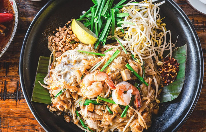 REVIEW TRỌN BỘ ẨM THỰC ĐƯỜNG PHỐ BANGKOK - ĂN GÌ CHO ĐÚNG CHẤT THÁI?