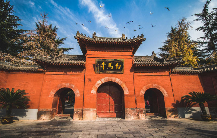 CHÙA BẠCH MÃ – NGÔI CHÙA PHẬT GIÁO ĐẦU TIÊN CỦA TRUNG HOA