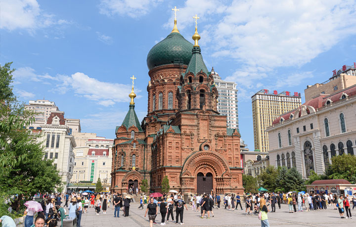 NHÀ THỜ CHÍNH TÒA THÁNH SOPHIA – BIỂU TƯỢNG KIẾN TRÚC CHÂU ÂU GIỮA LÒNG CÁP NHĨ TÂN