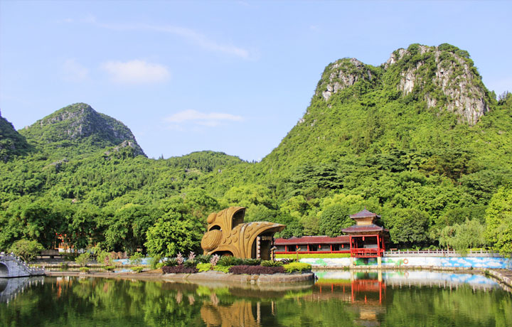 ĐẠI QUAN VIÊN LƯU TAM TỶ – BỐI CẢNH CỔ TRANG TÁI HIỆN THẾ GIỚI LƯU TAM TỶ