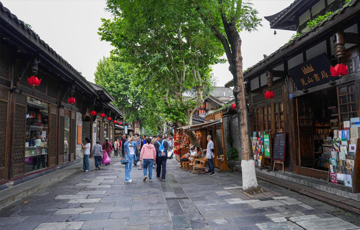 KHU PHỐ CỔ JINLI – NÉT CỔ XƯA GIỮA LÒNG THÀNH ĐÔ HIỆN ĐẠI