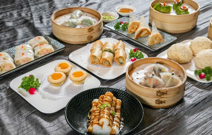 KHÁM PHÁ ẨM THỰC VÀ VĂN HÓA THẨM QUYẾN