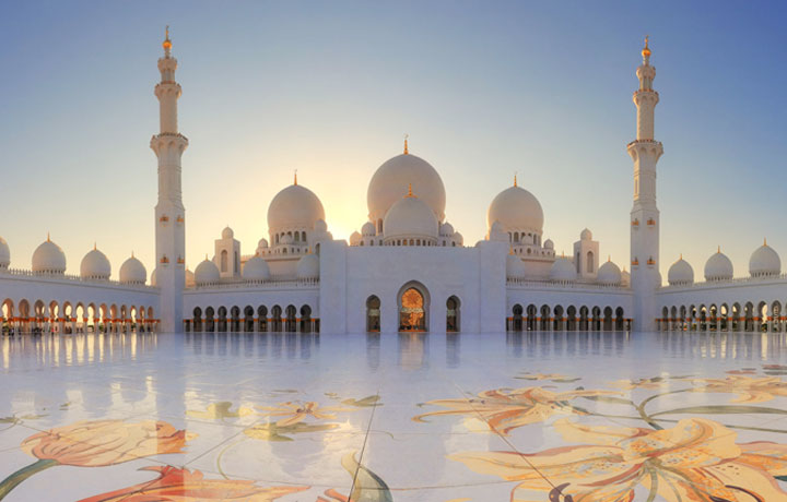 SHEIKH ZAYED GRAND MOSQUE – KIỆT TÁC KIẾN TRÚC HỒI GIÁO Ở ABU DHABI