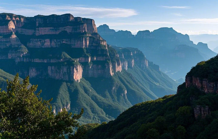 HẺM NÚI ĐỒ DỤC – THIÊN NHIÊN HÙNG VĨ BẬC NHẤT SƠN TÂY