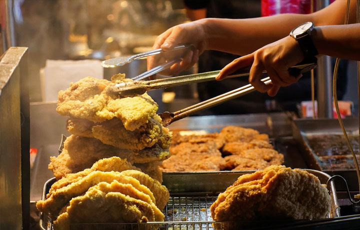 CHỢ ĐÊM ĐÀI LOAN MÙA ĐÔNG – NHỮNG MÓN NÓNG HỔI ĂN MỘT LẦN LÀ NHỚ CẢ ĐỜI