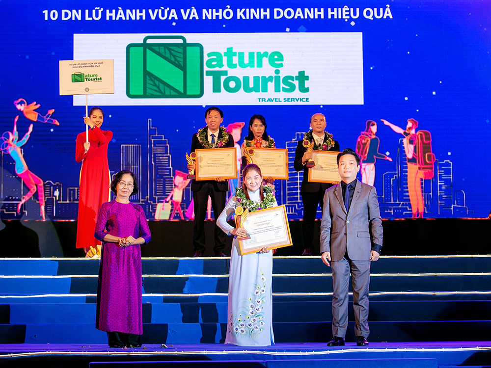 TỔNG HỢP BẰNG KHEN CTY CỔ PHẦN DU LỊCH THIÊN NHIÊN