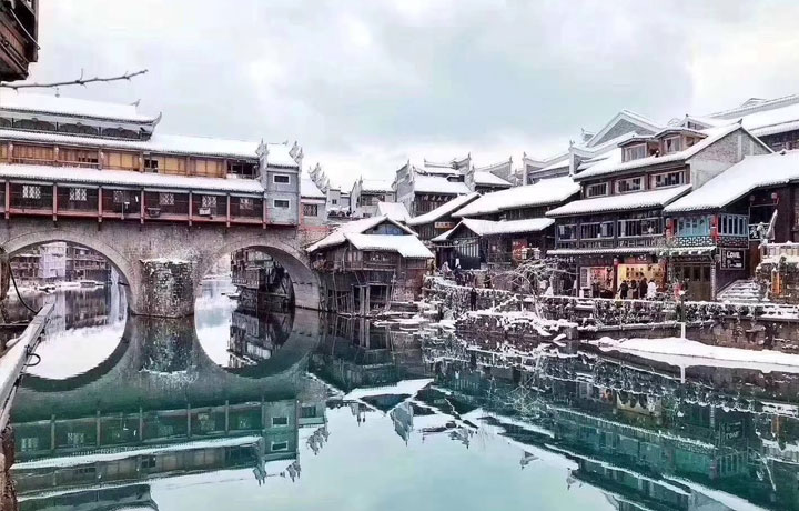 PHƯỢNG HOÀNG CỔ TRẤN MÙA ĐÔNG – BỨC TRANH SỐNG ĐỘNG BÊN DÒNG ĐÀ GIANG