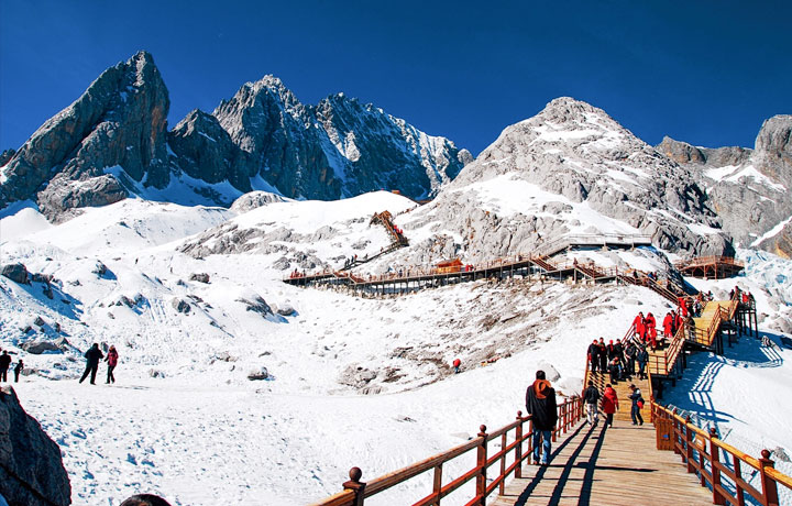 TOP 9 ĐIỂM ĐẾN SĂN TUYẾT ĐẸP NHẤT CHÂU Á MÙA TẾT 2026