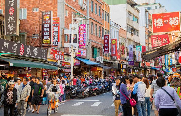 KHÁM PHÁ CHỢ ĐÊM TAMSUI – VỪA ĂN VỪA NGẮM HOÀNG HÔN TUYỆT ĐẸP