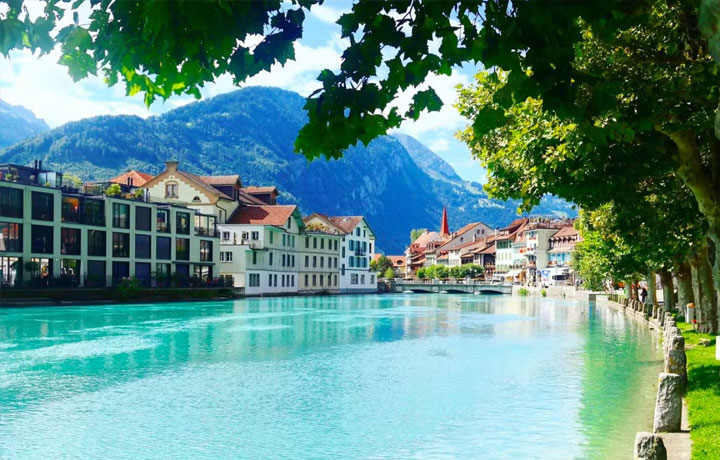 INTERLAKEN VÀ DẢI NÚI JUNGFRAU – THIÊN ĐƯỜNG MÙA ĐÔNG