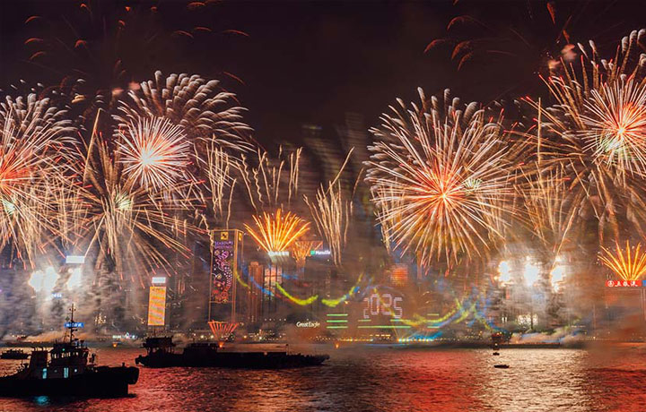 HONG KONG – VỊNH VICTORIA LUNG LINH ÁNH SÁNG COUNTDOWN ĐÓN NĂM MỚI
