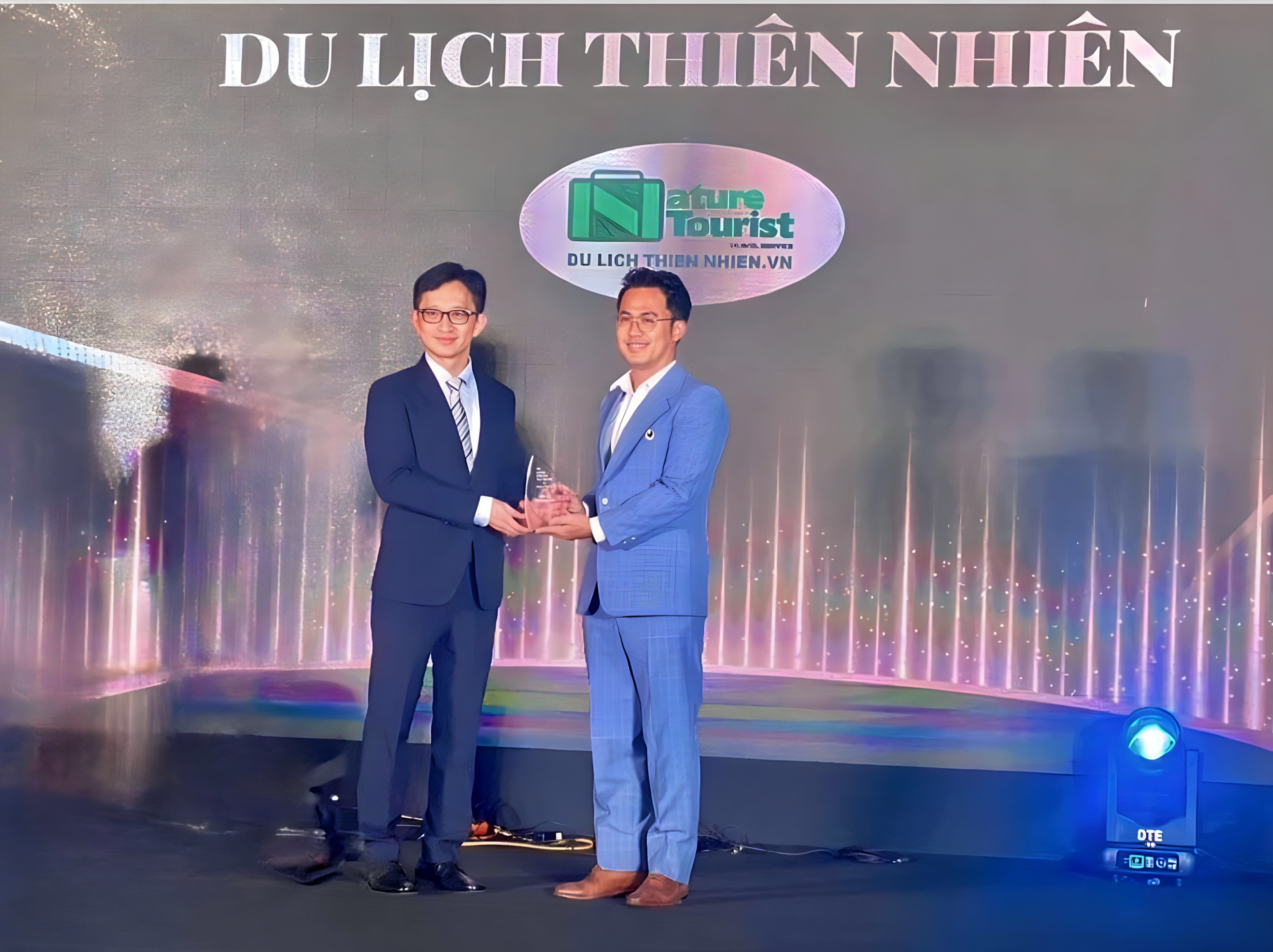 DU LỊCH THIÊN NHIÊN ĐƯỢC VINH DANH “TOP 10 CÔNG TY LỮ HÀNH ĐƯA KHÁCH ĐẾN ĐÀI LOAN NHIỀU NHẤT TRONG NĂM 2023 TỪ TỔNG CỤC DU LỊCH ĐÀI LOAN”