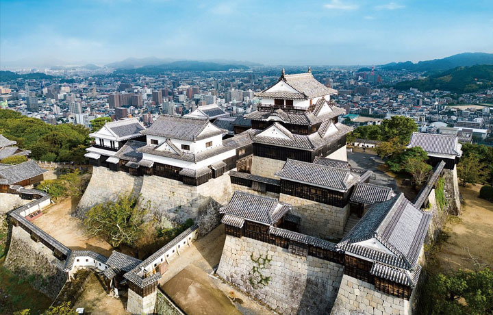 KHÁM PHÁ THÀNH CỔ MATSUYAMA – LINH HỒN CỦA XỨ EHIME