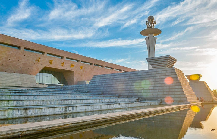 BẢO TÀNG LẠC DƯƠNG – KHO TÀNG LỊCH SỬ TRUNG NGUYÊN