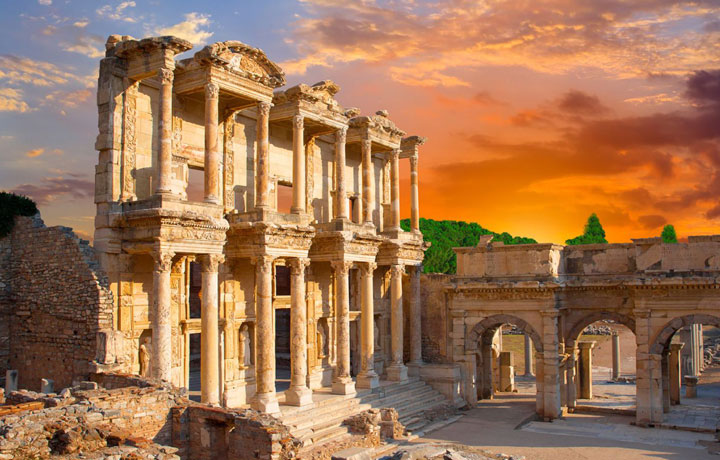 DU LỊCH EPHESUS – THÀNH PHỐ CỔ VÀ DI SẢN LA MÃ CỔ ĐẠI