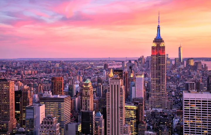 NEW YORK – KHÁM PHÁ TƯỢNG NỮ THẦN TỰ DO VÀ THỦ PHỦ ÁNH SÁNG