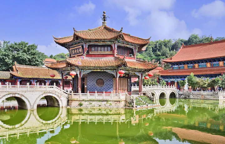 MỘT GÓC TRUNG HOA CỔ KÍNH GIỮA LÒNG VÂN NAM