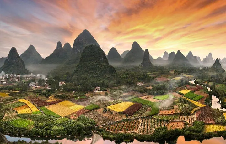 CÔNG VIÊN HAI GIANG TỨ HỒ – ĐIỂM DẠO ĐÊM ĐẸP NHẤT QUẾ LÂM