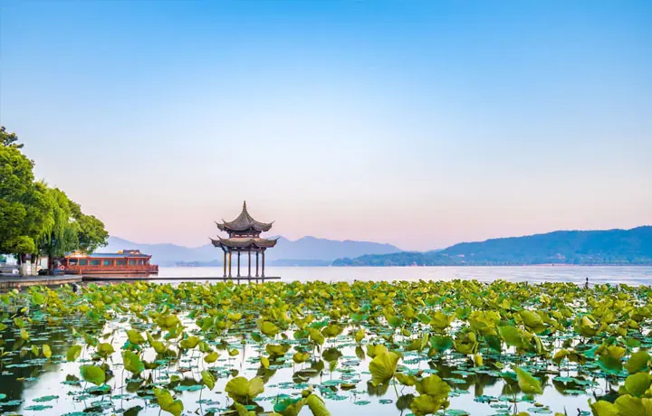 MÙA XUÂN Ở HÀNG CHÂU - VẺ ĐẸP NÊN THƠ BÊN TÂY HỒ