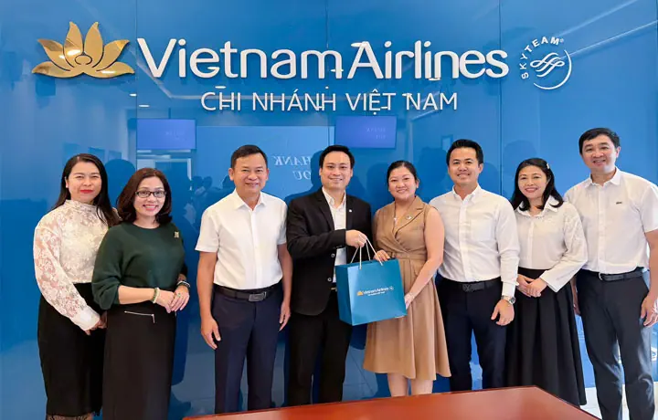 BUỔI HỌP CHIẾN LƯỢC CÙNG VIETNAM AIRLINES – CƠ HỘI HỢP TÁC, ĐỊNH HƯỚNG PHÁT TRIỂN BỨT PHÁ CỦA NATURE TOURIST TRONG NĂM 2026