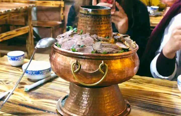 ẨM THỰC TÂY TẠNG - HƯƠNG VỊ NÚI CAO ĐỘC ĐÁ