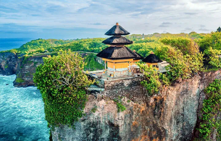 BALI KHÁM PHÁ THIÊN ĐƯỜNG ĐỀN THIÊNG VÀ BIỂN ĐẢO NHIỆT ĐỚI